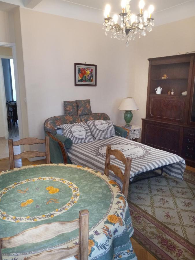 Nice Large 2Br Sunny 20 Meter Terrace Parking Beach Shops Exterior foto