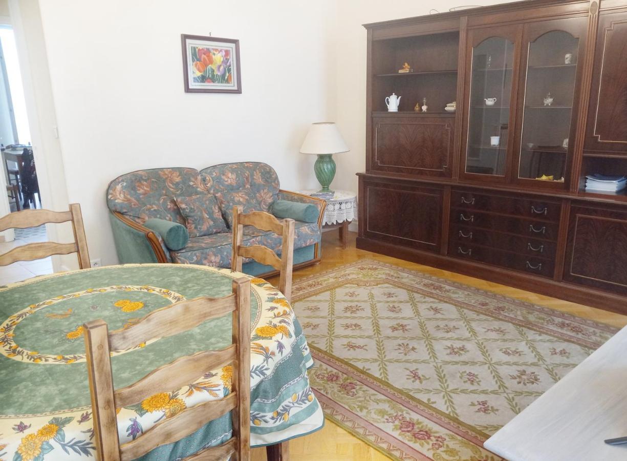 Nice Large 2Br Sunny 20 Meter Terrace Parking Beach Shops Exterior foto